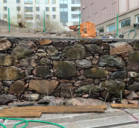 Murläggning i Uddevalla