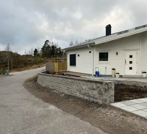 Murläggning i Uddevalla