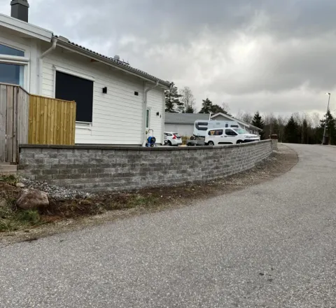 Murläggning i Uddevalla
